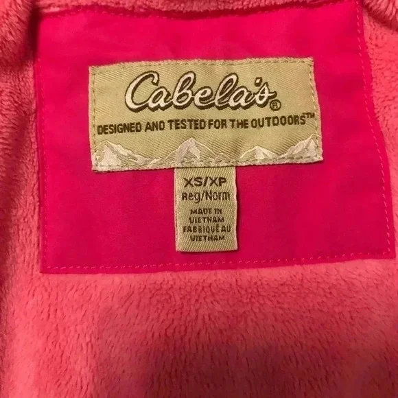 Cabelas Girls Heavy Winter Coat Size XS Measurements in pics. EUC - Picture 4 of 8